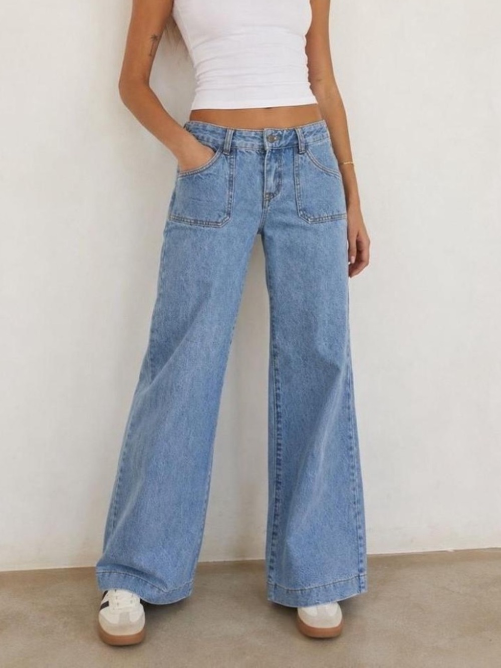 JOHN GALT BY BRANDY MELVILLE Low Rise Wide Leg Denim Jeans Size S